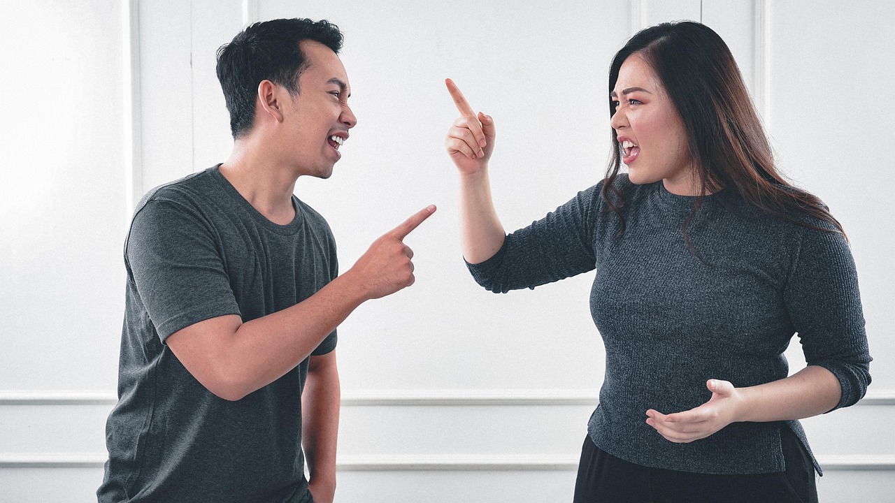 納期に追われる文豪を体験してみたい！